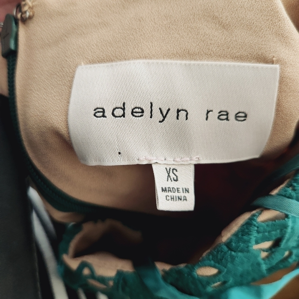 Adelyn Rae -MIMI LACE SHEATH SLIP DRESS - Picture 6 of 7